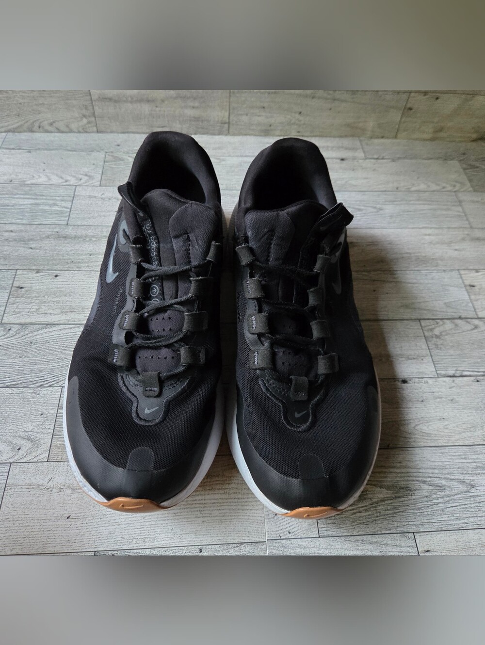 Nike React Escape Run Black Womens Size 10.5